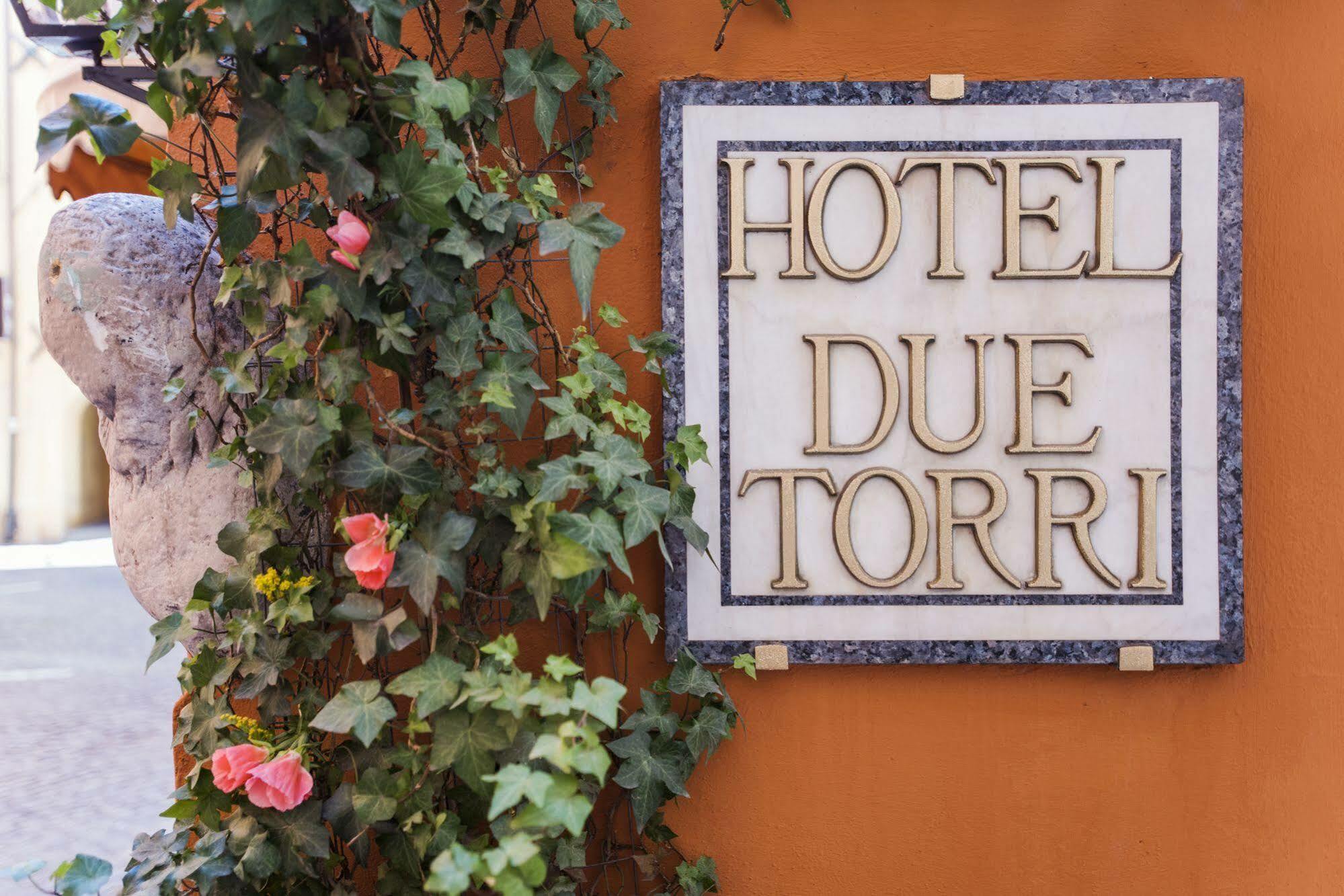 Hotel Due Torri Roma Exterior foto